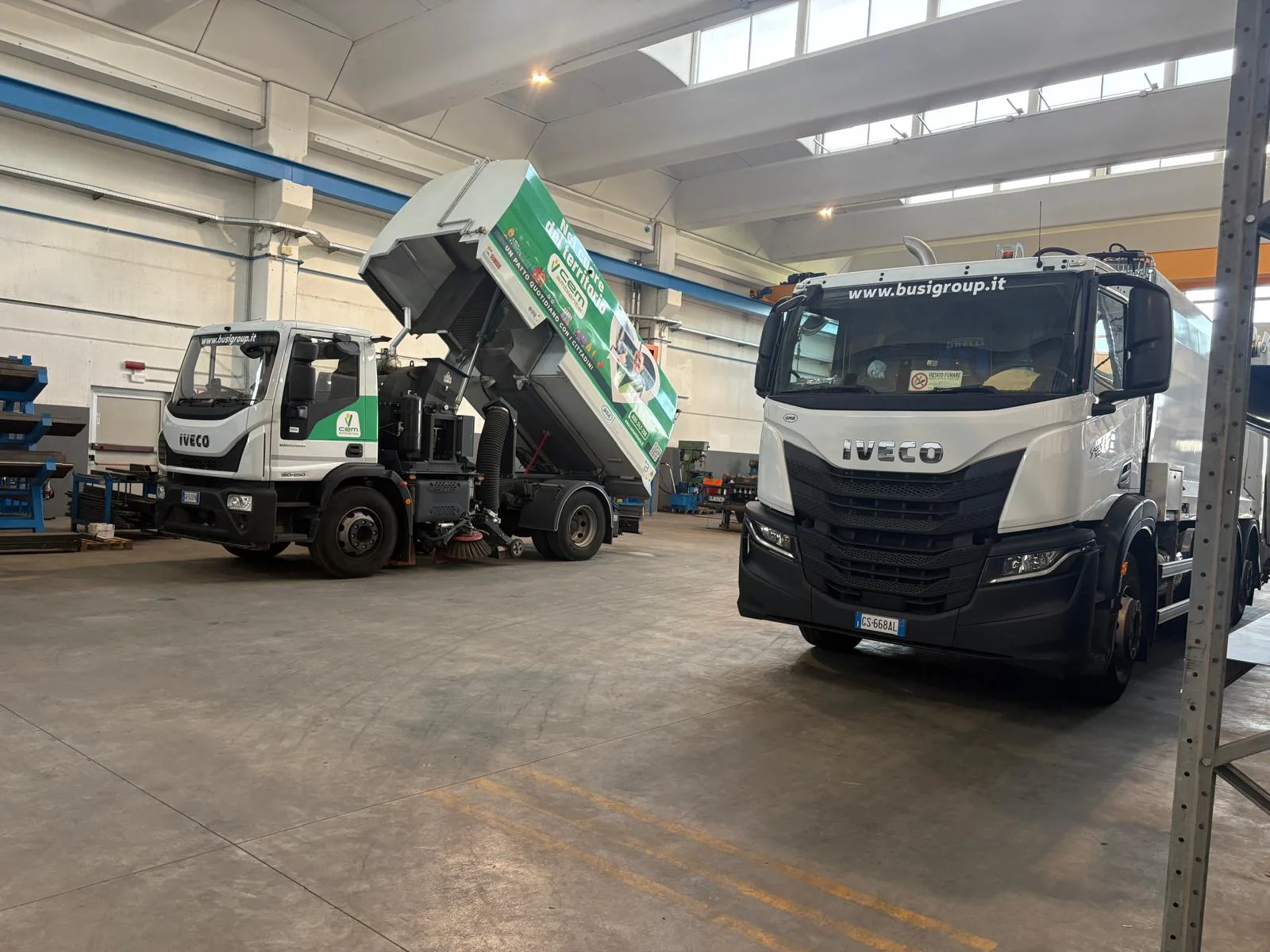 Mezzi industriali nell’officina Referent